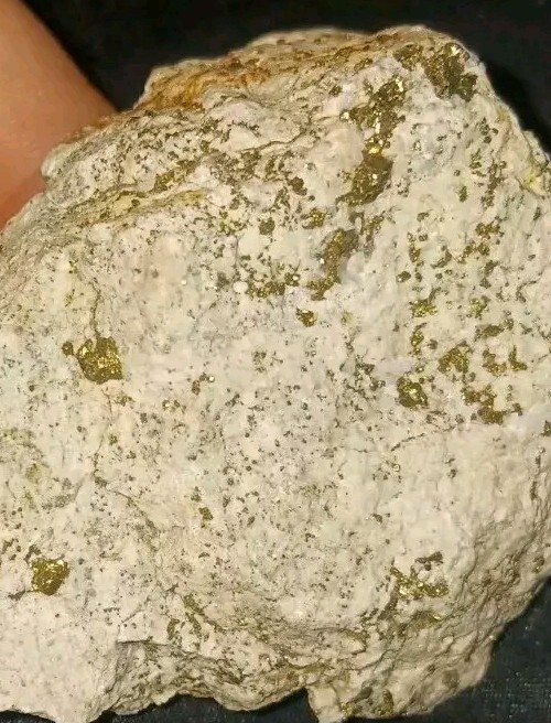 102.058 Grams of Natural Mined Visually Beautiful Telluride Gold Copper Iron Ore