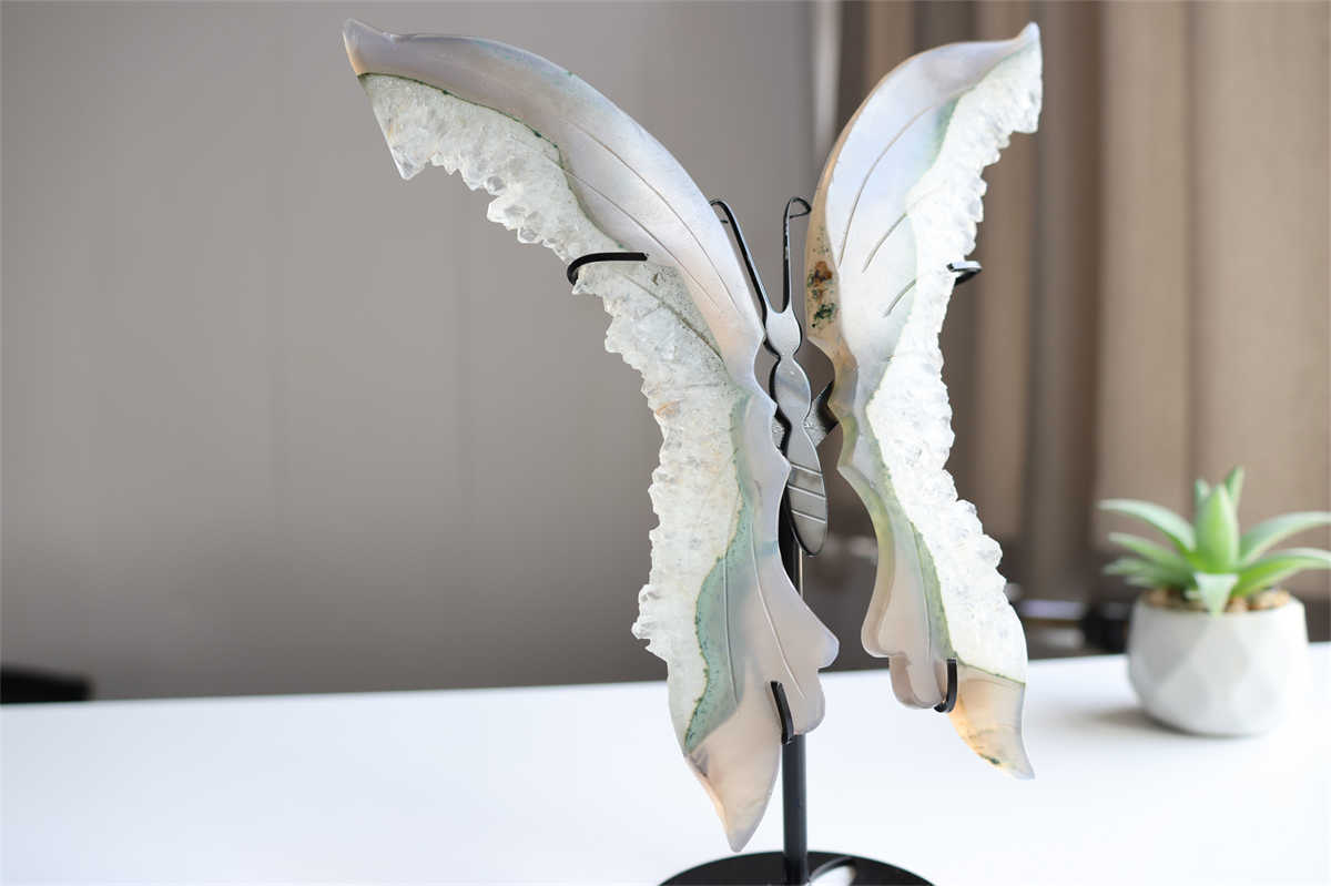 350g Natural Geode Agate Carved Butterfly Wing Reiki Crystal Decor Gift + Stand