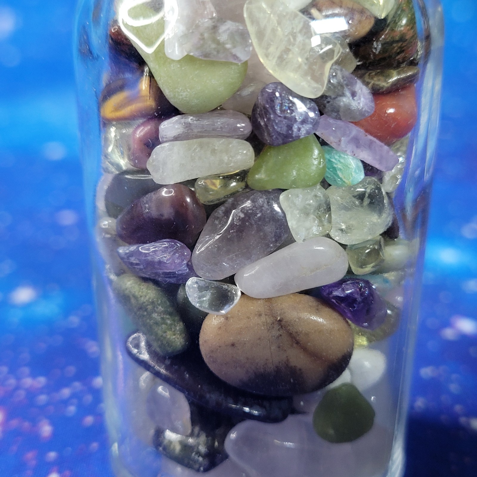 4oz Mixed Crystal Tumbles/Chips in Apothecary Vintage Glass Jar Wagner Spice