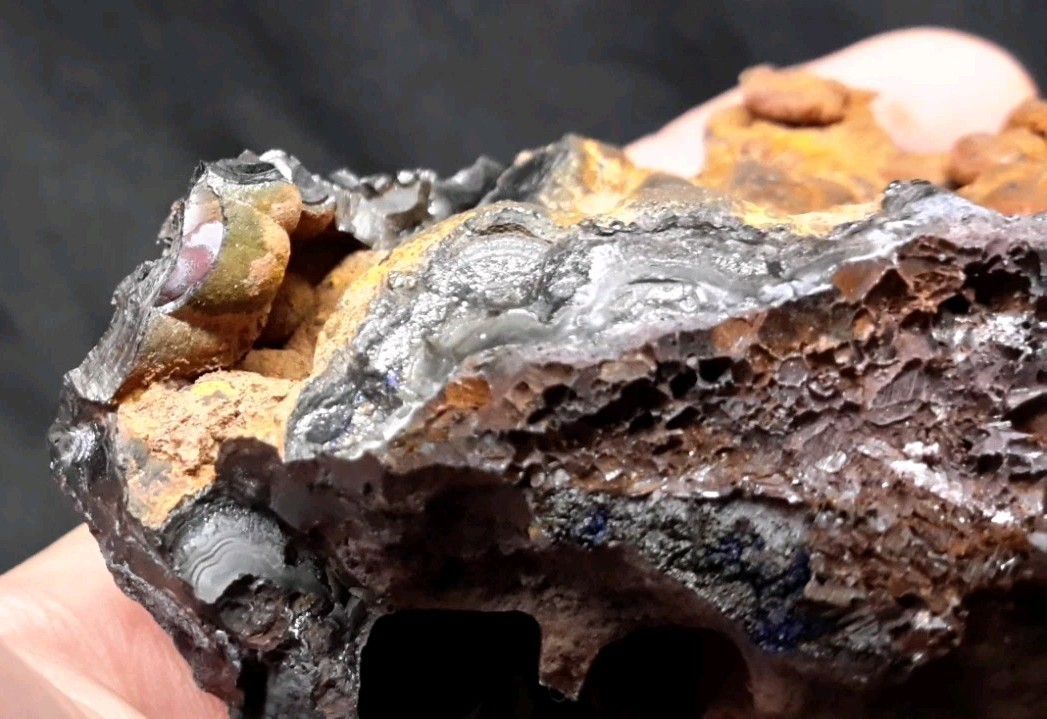 3.5″ SMITHSONITE on GOETHITE from Laurion, GREECE