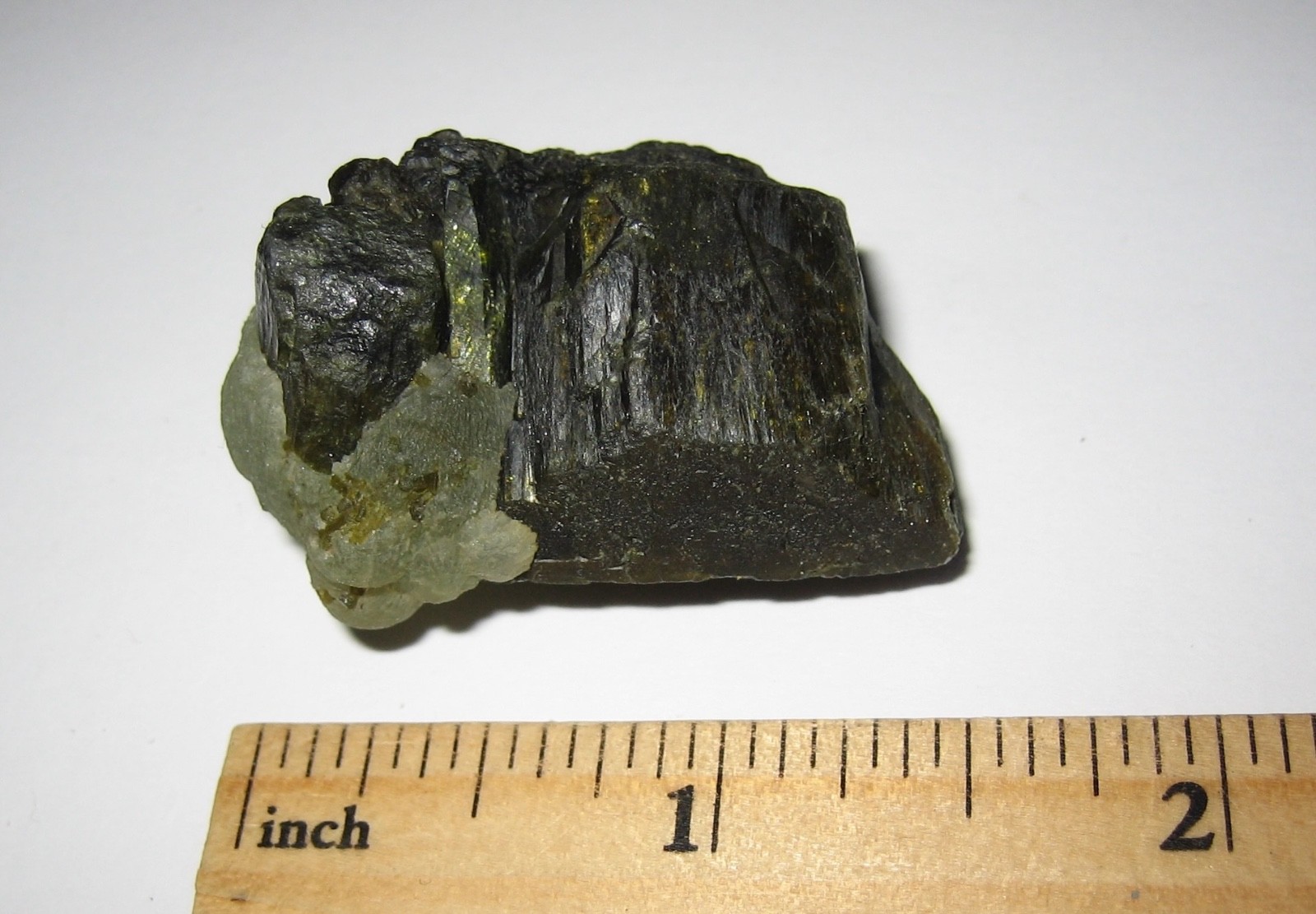 1.5″ TERMINATED NATURAL EPIDOTE CRYSTAL WITH PREHNITE FROM MALI, AFRICA ~ 33.4g