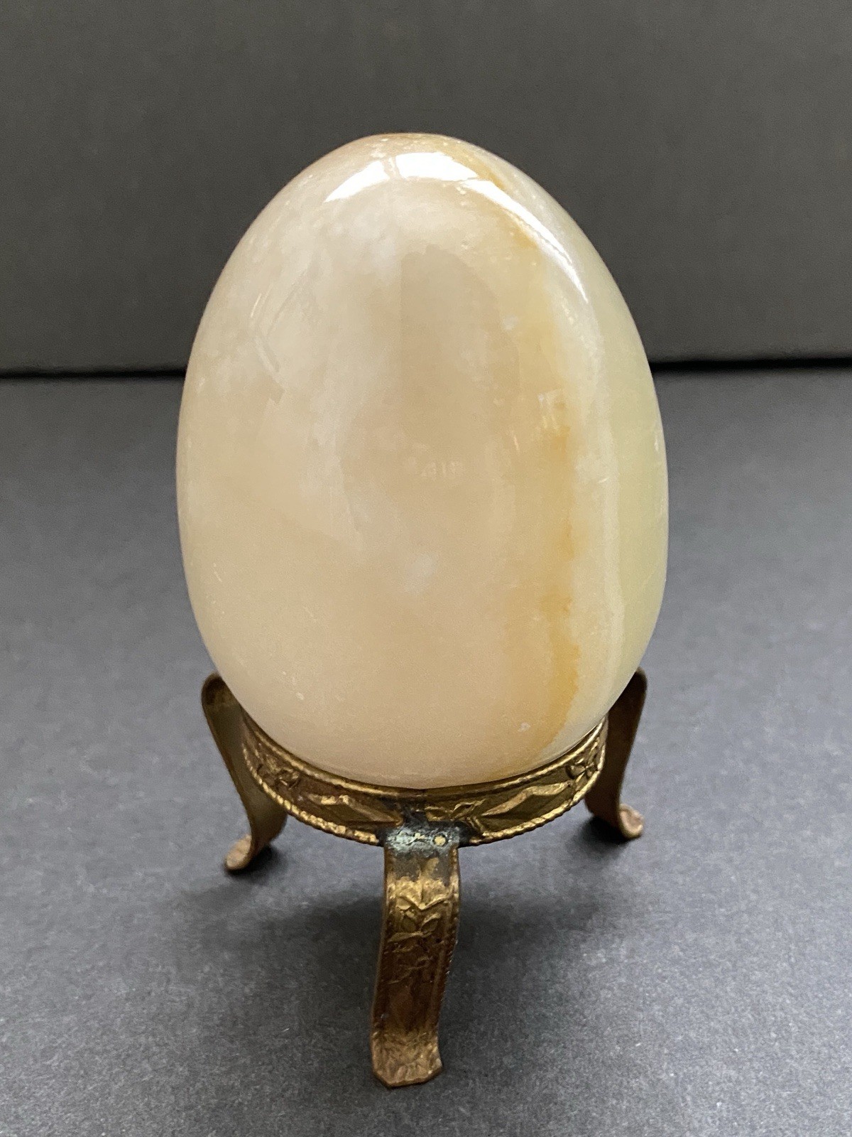 Natural Onyx Stone Egg With Stand Hand Polished Banded Agate Calcite Crystal