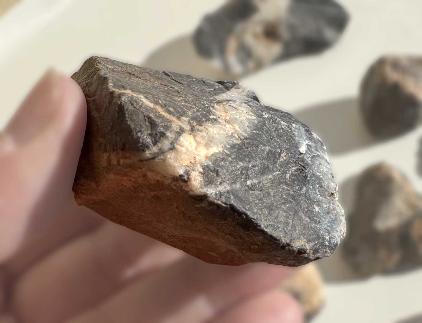 2 1/2 Lb Lot of Beautiful Arizona Lightning stones raw and lapidary rough