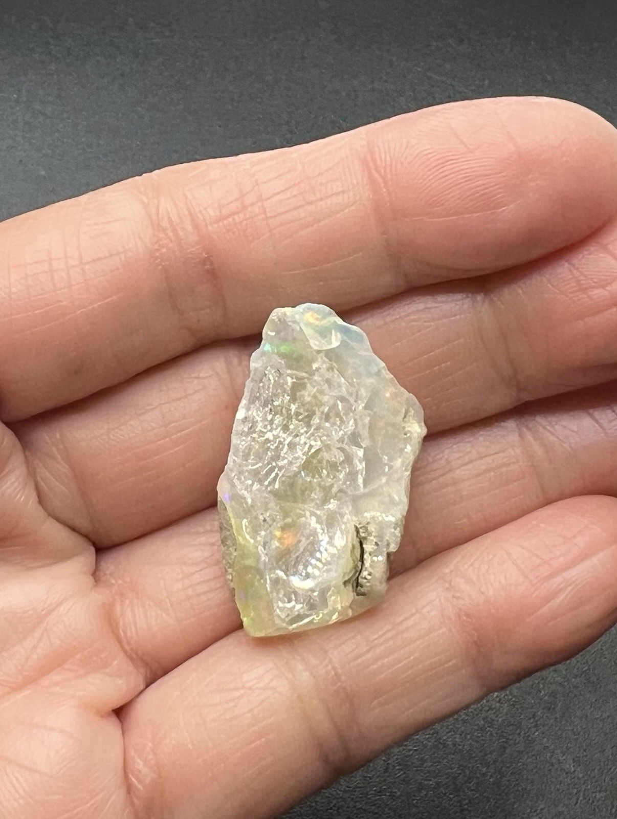 Ethiopian Welo Genuine Opal 5.9g Almost 1 1/2in AWESOME FLASHES