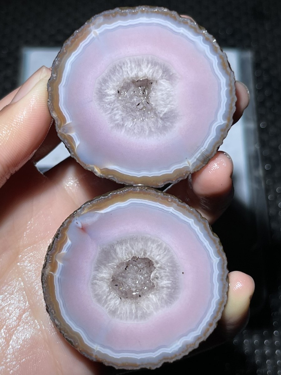 1Pair pink Rough Unpolished China Agate Achat Nodule Xuanhua VERY RARE 114g 64