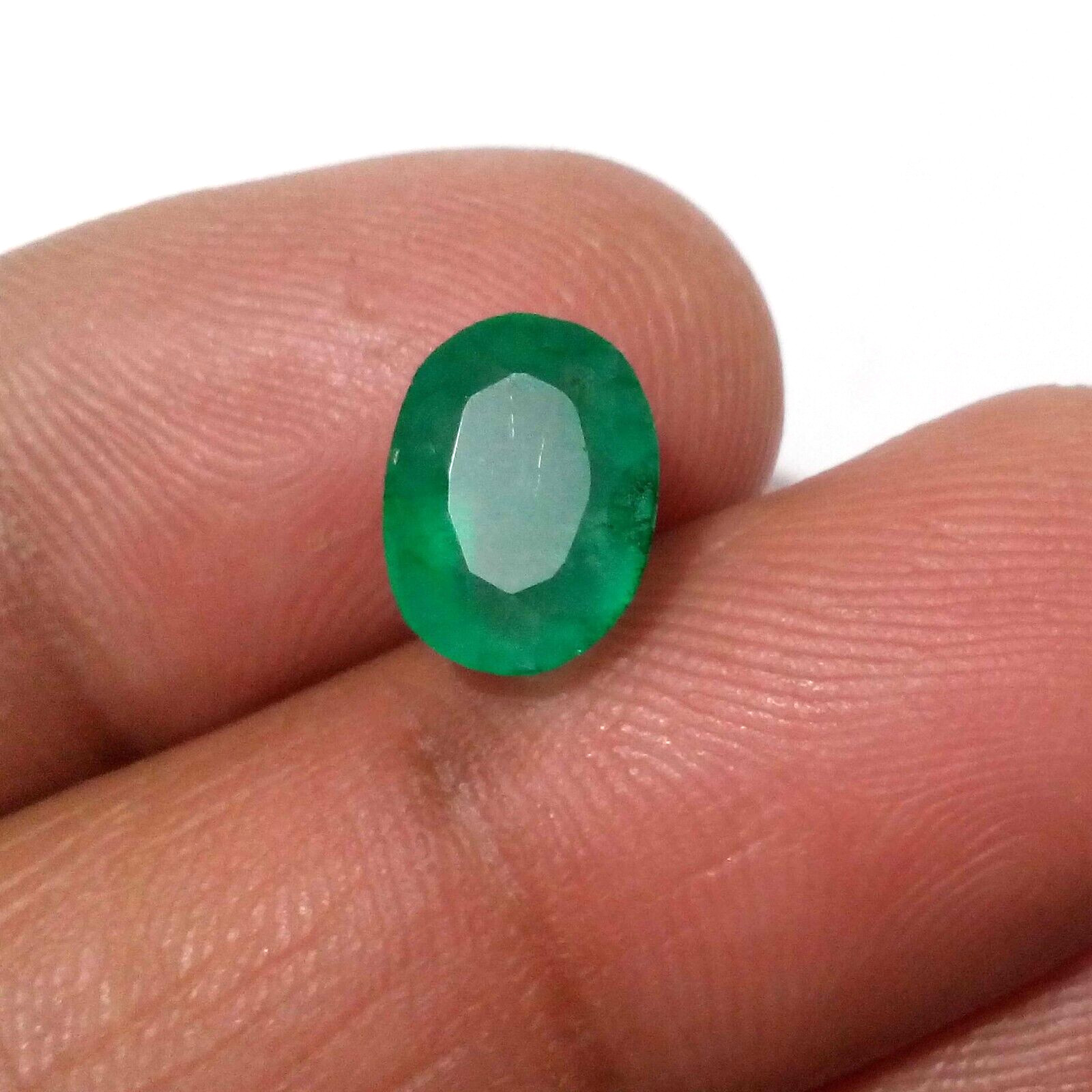 Ultimate Zambian Emerald Oval Shape 3.30 Crt Pretty Green Faceted Loose Gemstone