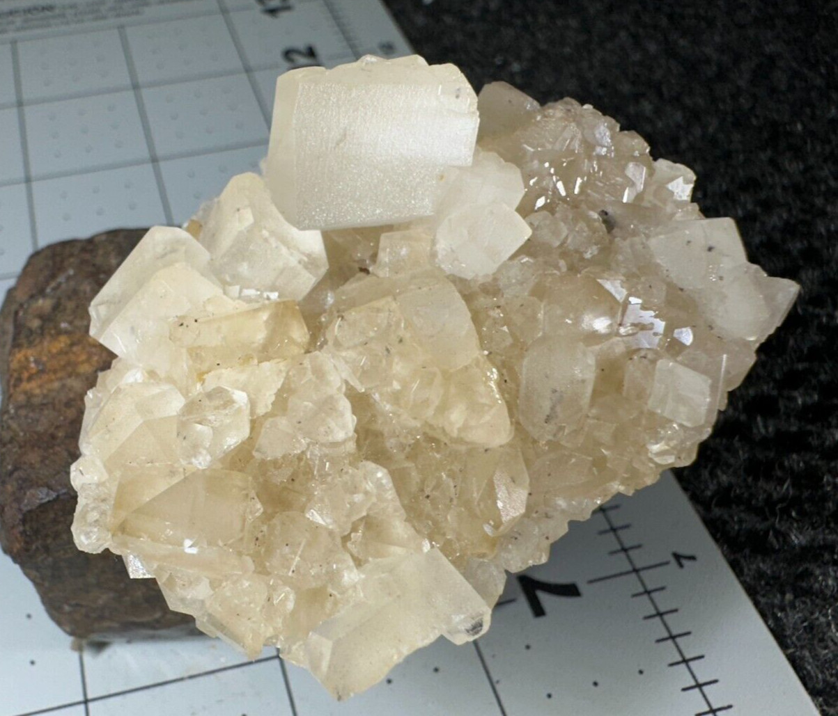 ➤ 2-1/2″ Unusual Shaped CALCITE CRYSTAL CLUSTER – Norristown Indiana VIDEO➤550