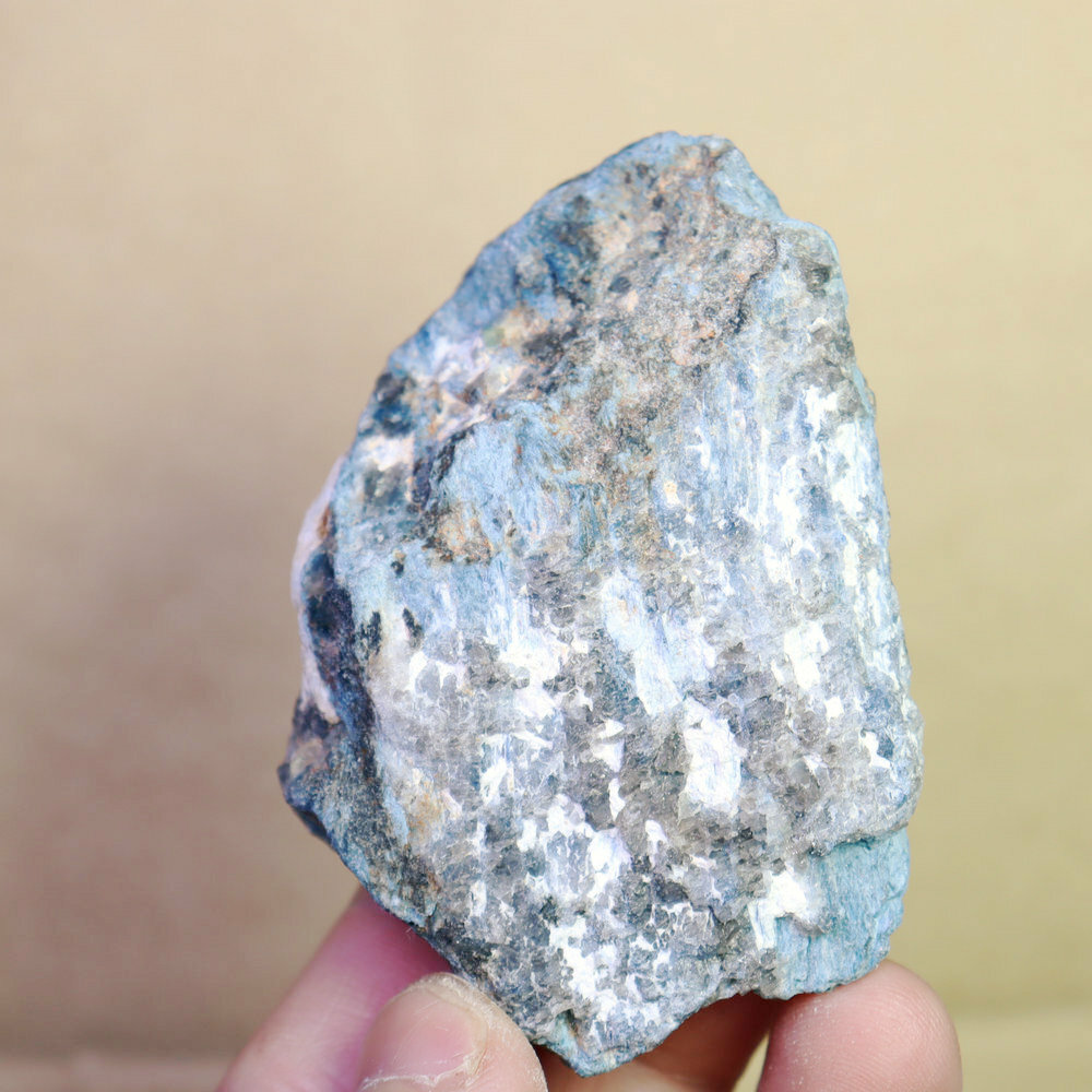 105g Natural Beautiful Sodalite Quartz Crystal Original Stone Mineral Specimen