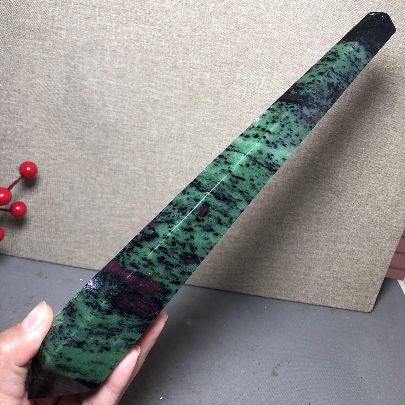 295mm Long Natural red green epidote wand Obelisk Crystal specimens 716g A4537
