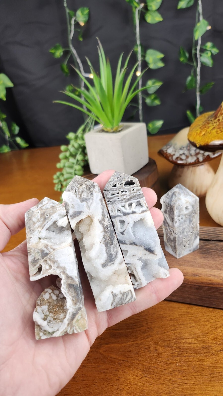 2025NEWFIND 1pc Natural Sphalerite Tower Point Wand Energy Crystal Home Decor