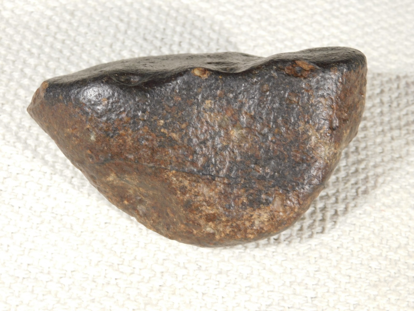 wOw! Stony METEORITE with DARK Fusion Crust and REGMAGLYPTS Libya 274gr