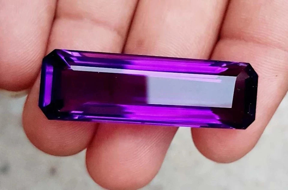 Brazilian Purple Amethyst Emerald Cut 100 Ct Certified Natural Loose Gemstone
