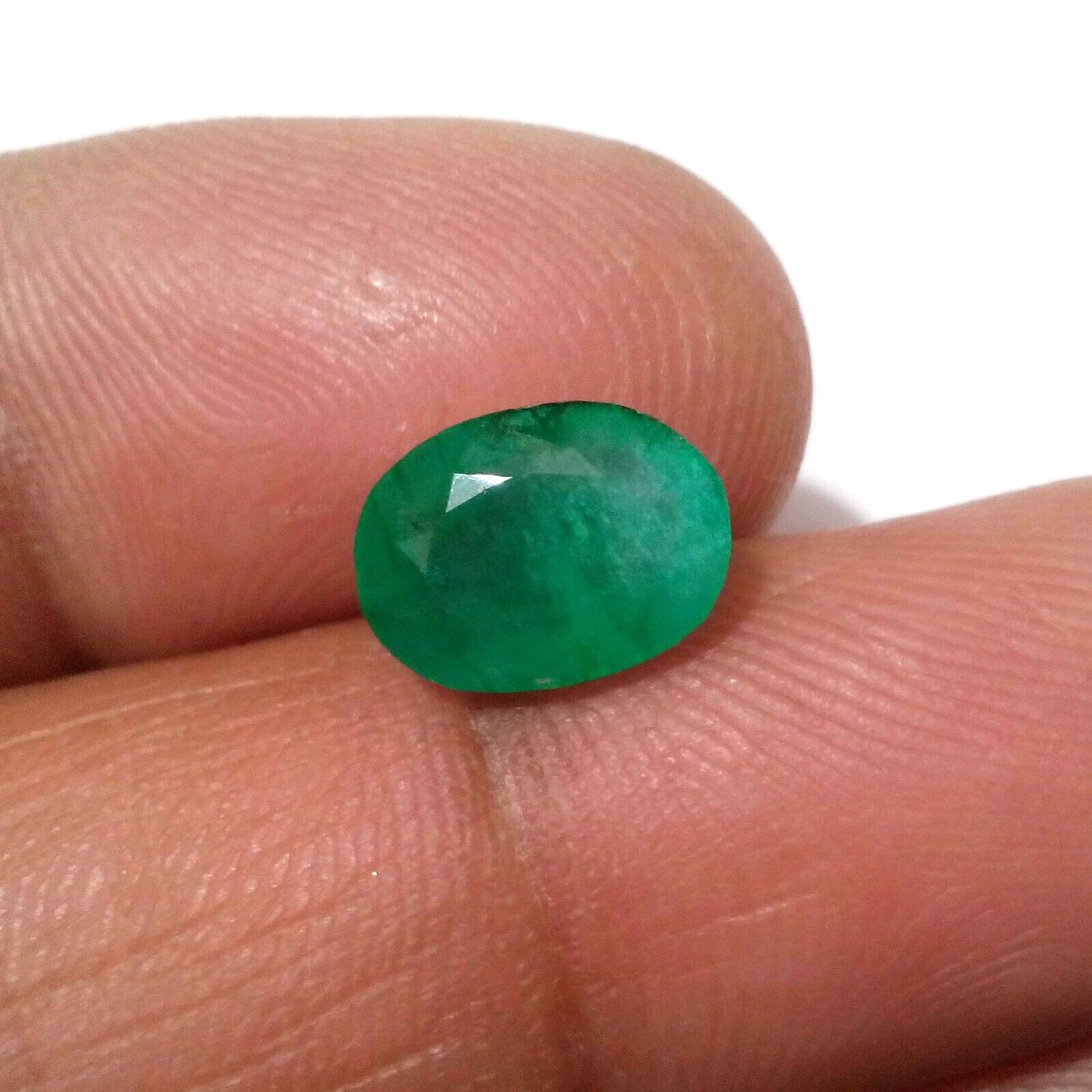 Ultimate Zambian Emerald Oval Shape 3.30 Crt Pretty Green Faceted Loose Gemstone