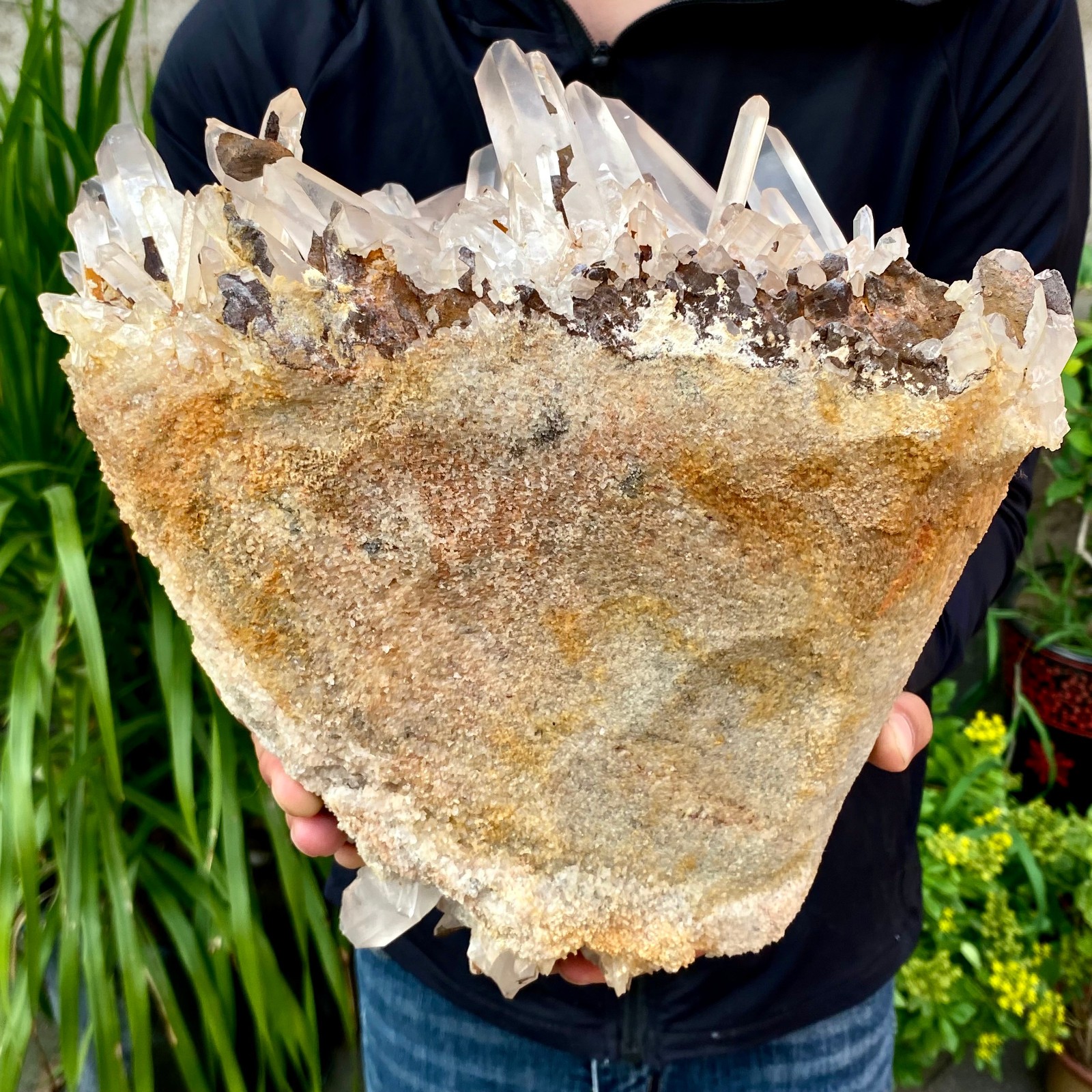23.69LB ransparent, natural and beautiful white quartz crystal cluste