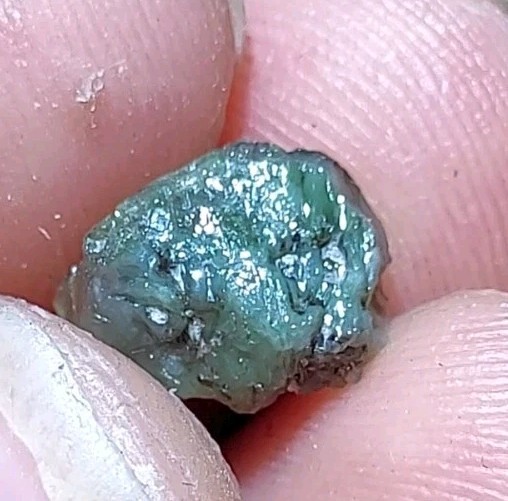 SUPERB CATS EYE ALEXANDRITE COLOR CHANGE CHRYSOBERYL FROM TANZANIA