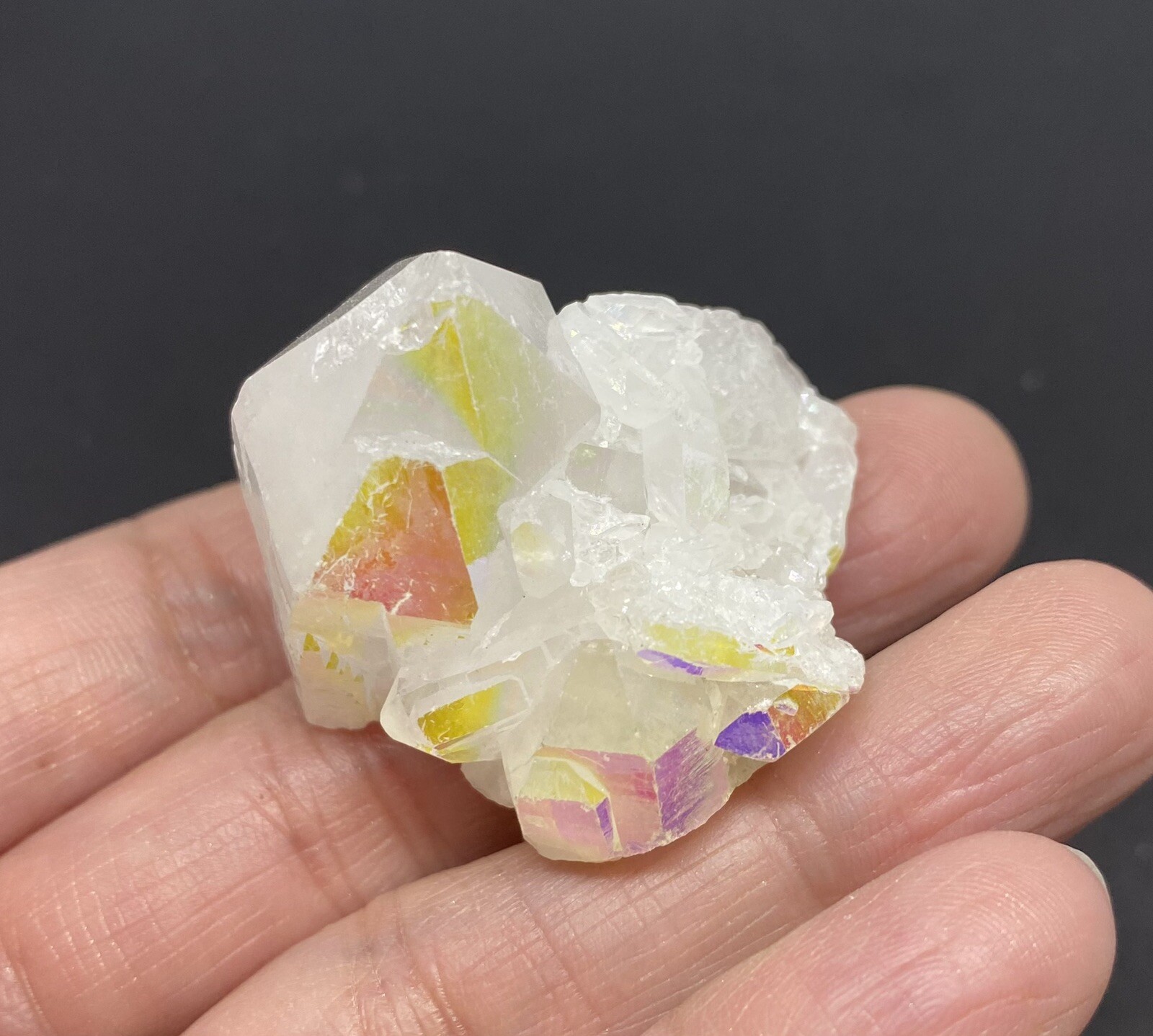 Titanium Rainbow Angel Aura Genuine Quartz Crystal Healing Chakra 33.2g 1 1/2in