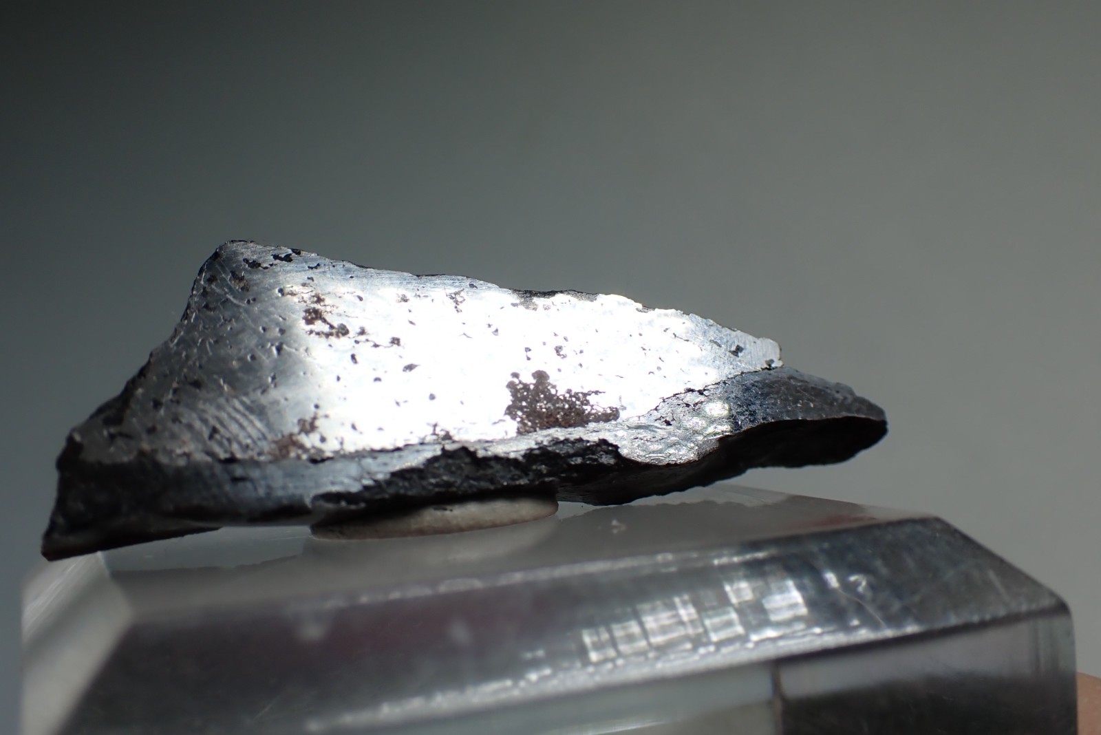 NATIVE IRON IN BASALT * VERY RARE ! Khungtukun Massif, Taimyr, RUSSIA