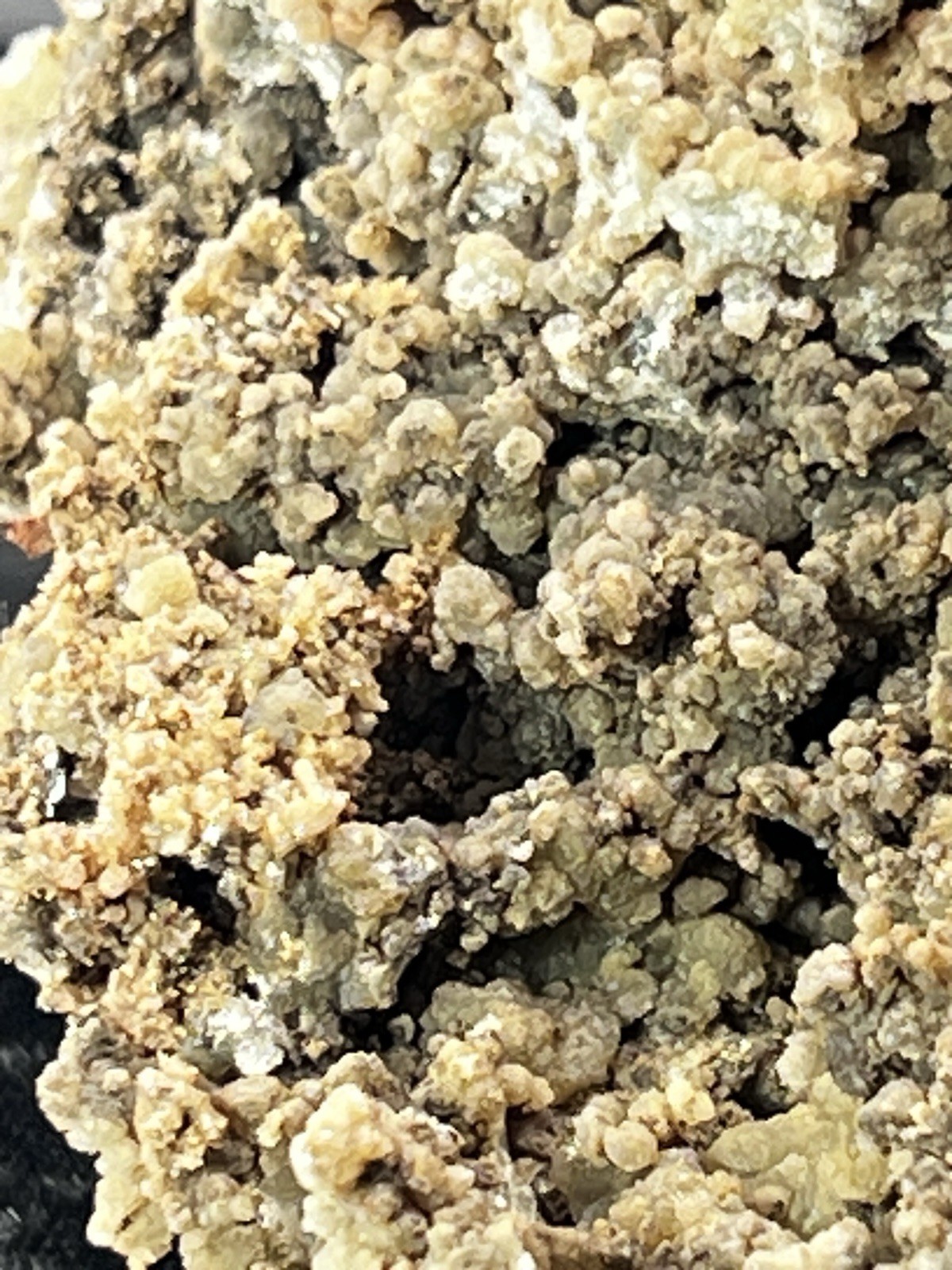 Smithsonite on Sphalerite with UV Calcite Ojuela Mine, Mexico. 1 LB. 13.7 oz