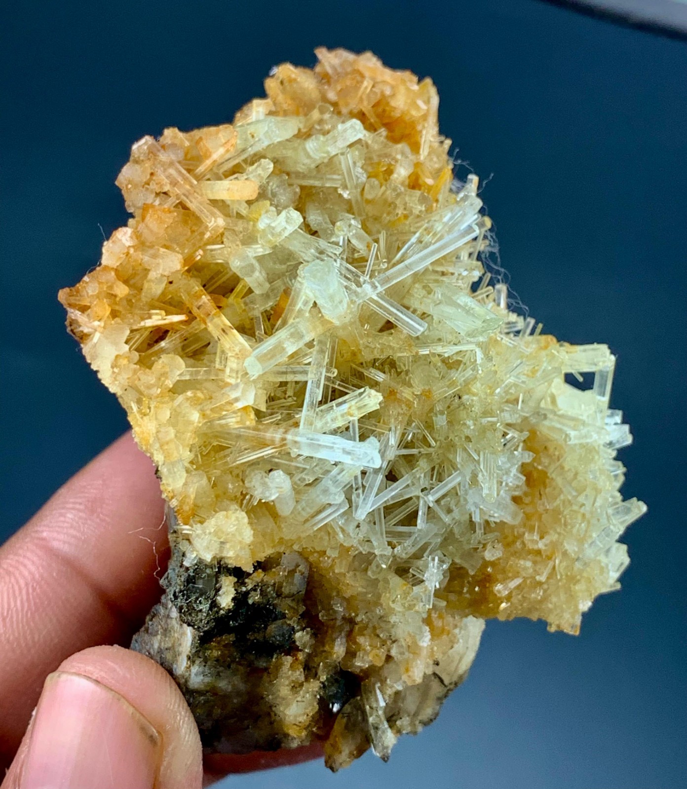500CtsTop Quality Aquamarine Crystals Bunch From Skardu Pakistan.Rare Color