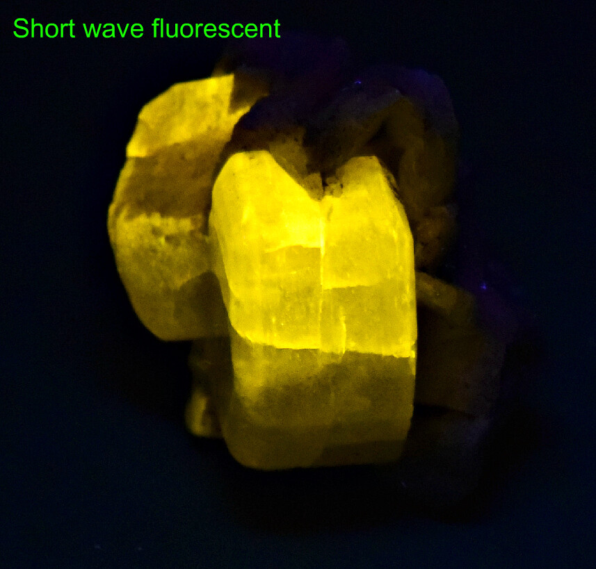 57 CT Excellent Condition Sharp Fluorescent Apatite Crystals Bunch