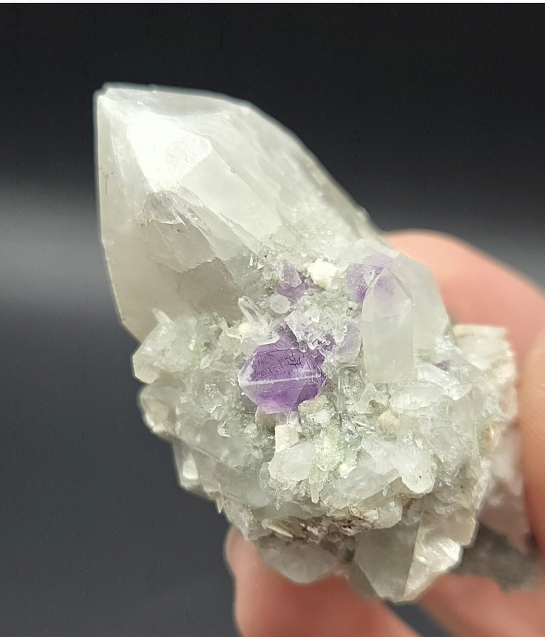 Lovely Quartz & Purple Fluorite Crystal – YGX China (laseal)