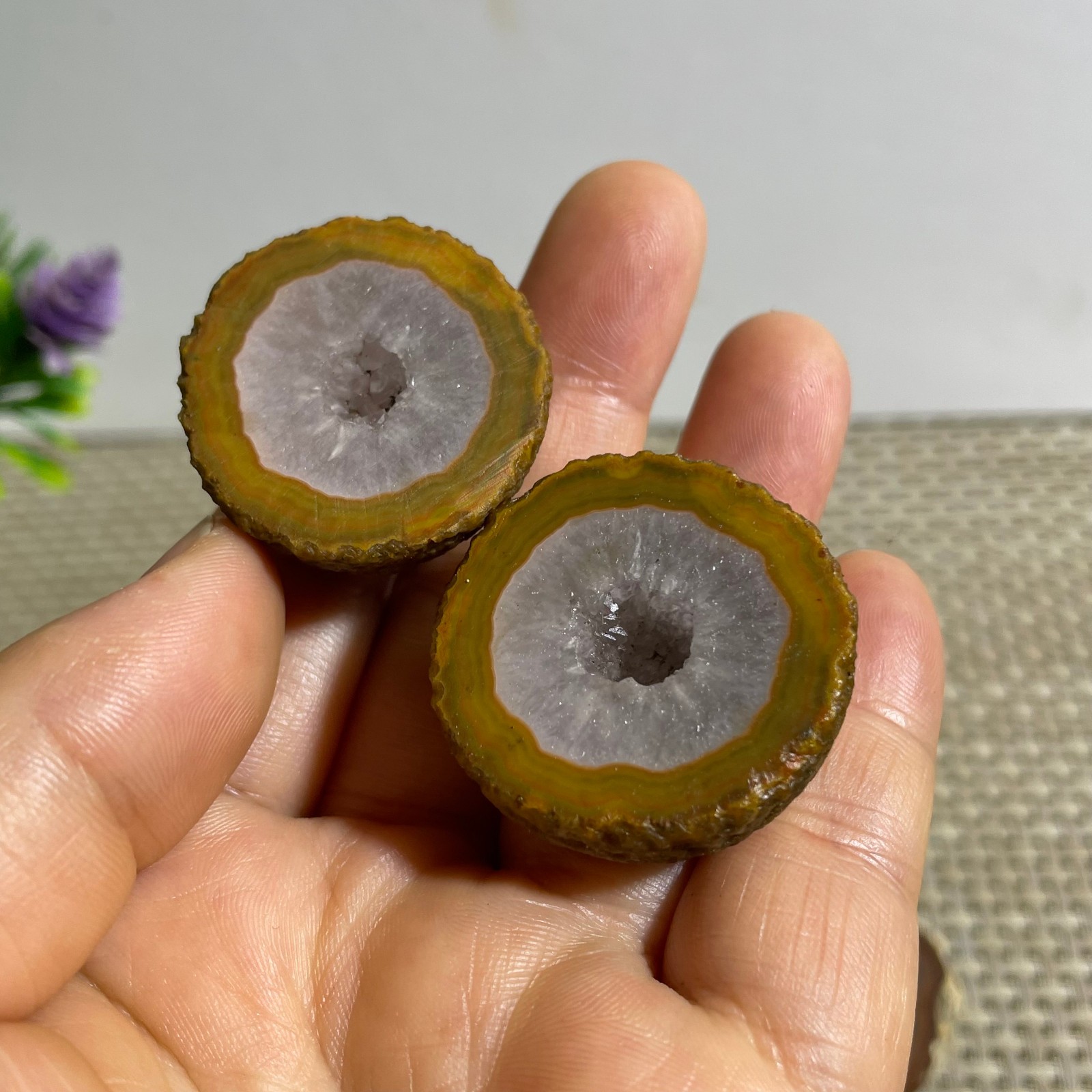 Natural cave Warring States red agate home decoration ornaments rough 46g