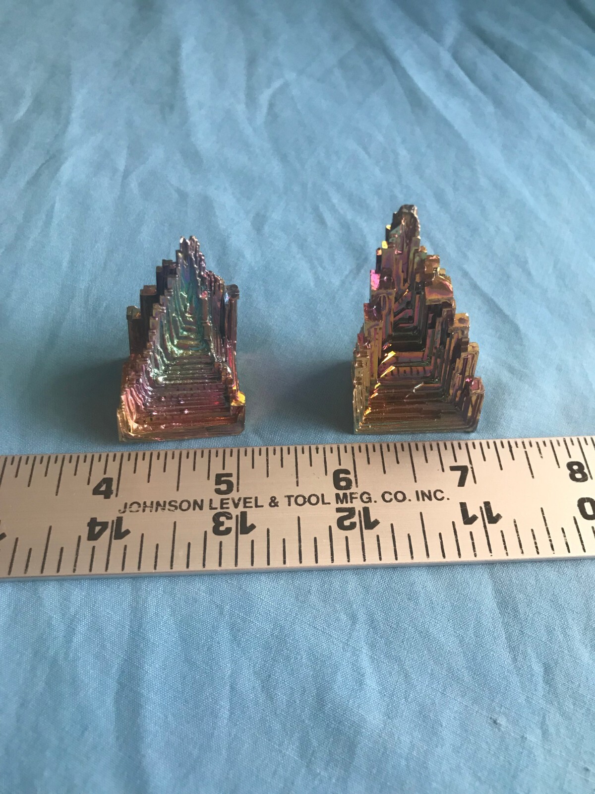 2 Pieces 3.8 Ounce TW ~ 1-3/4″ to 2-1/8” Tall Rainbow Bismuth Crystals Tower