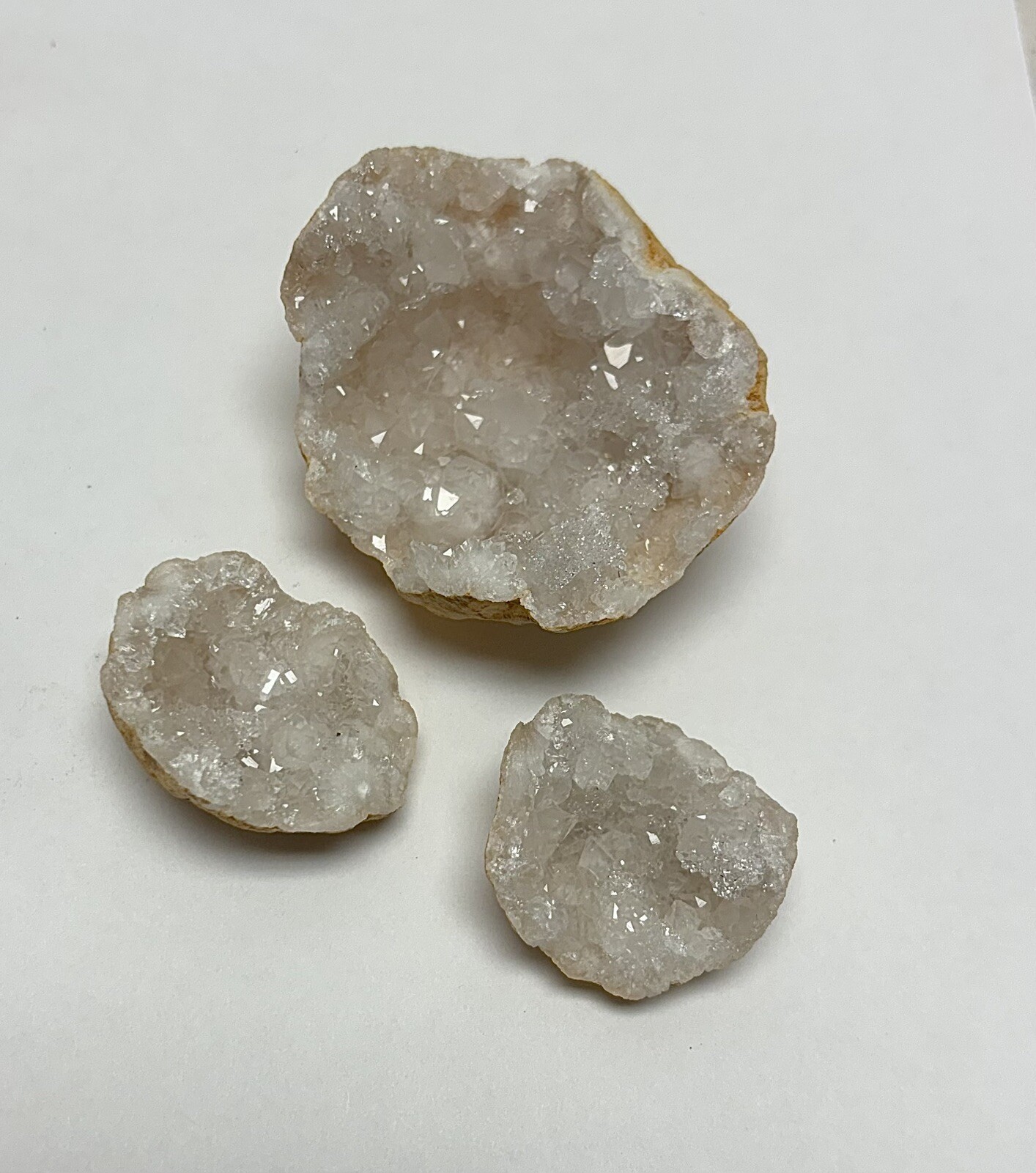40 PACK Break Your Own 1.5” Moroccan Geodes Quartz Crystals Druzy Bulk