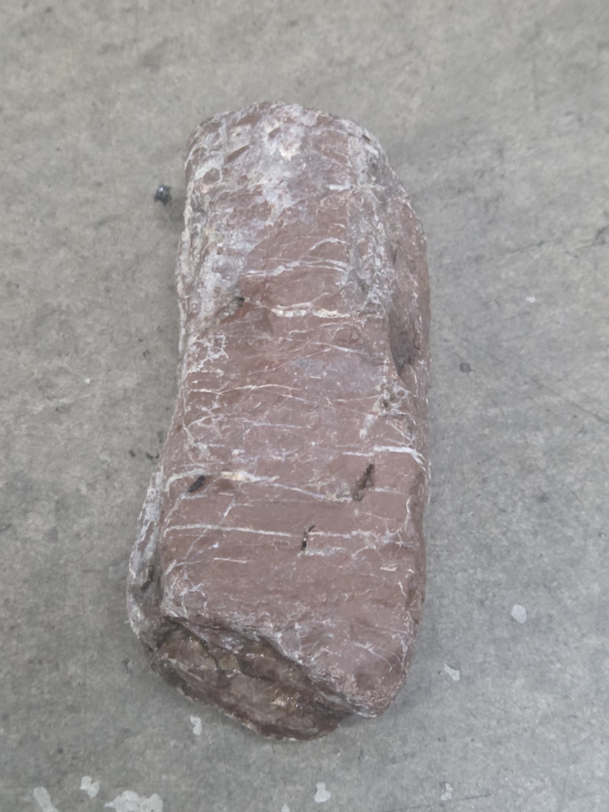 Red Jasper Raw Rock 300 grams, 4” x 1 1/4″ x 1 1/4″ Rough Lapidary Material