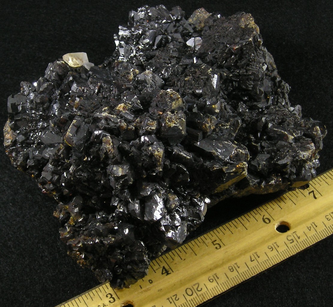 Sphalerite Quartz Crystal Specimen Large 12.7cm 1494g Elmwood Mine Tennessee USA