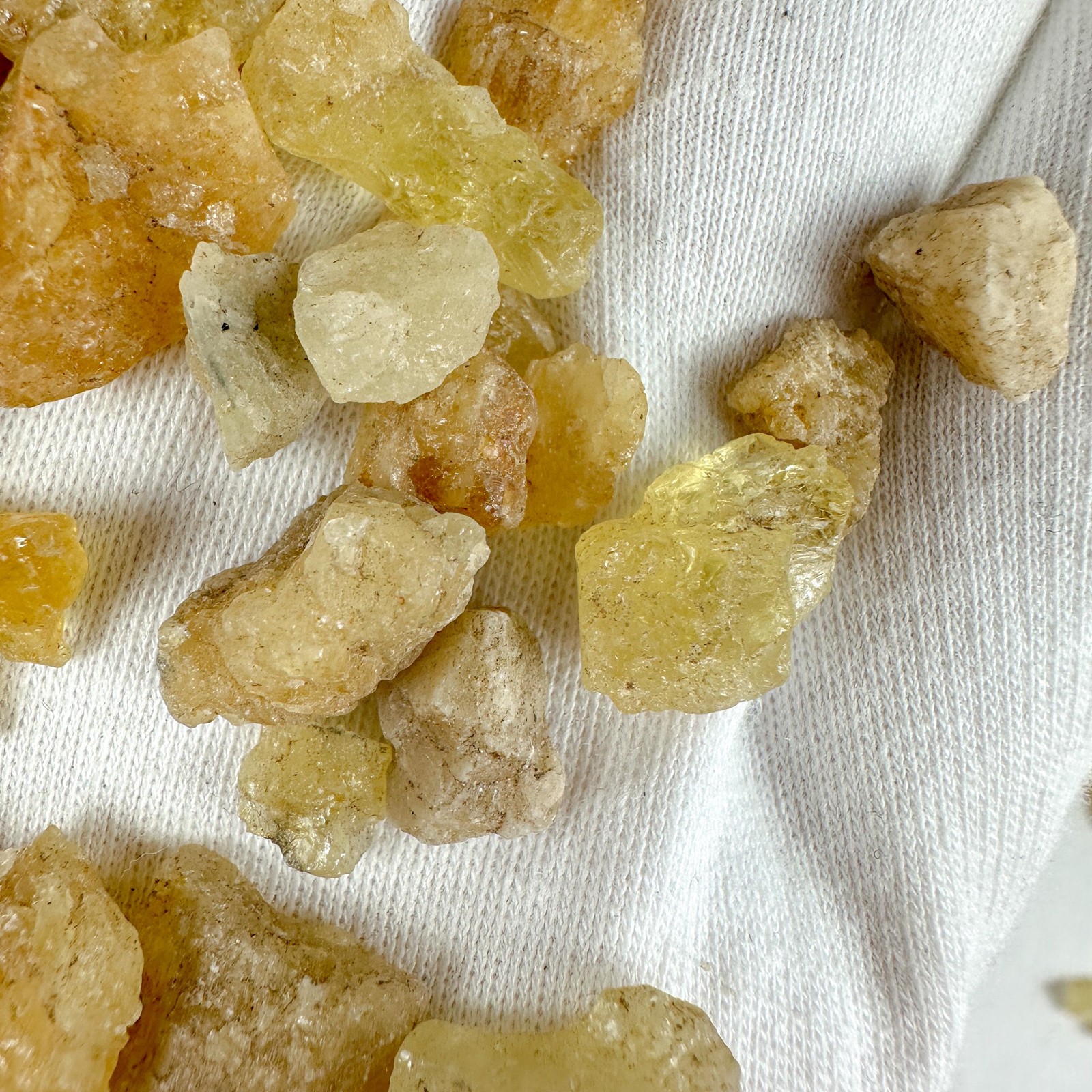 Raw Heliodor Crystal / Rough Yellow Beryl Stone / Manifestation / Prosperity