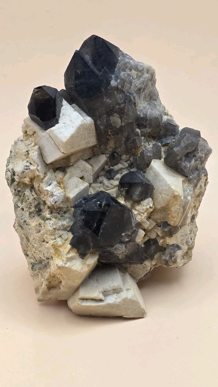 Smoky Quartz & Orthose Crystal Cluster – Fujian China – 8x6x9.5cm – 0.5 lb
