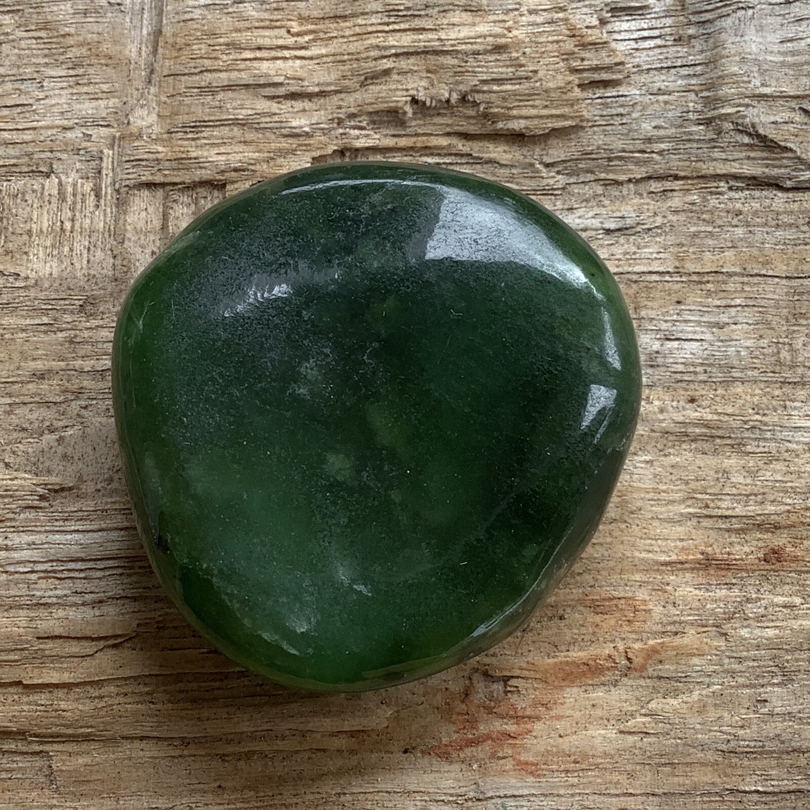 Siberian Jade Pebble Chromium Green Nephrite Jade Stone Specimen Siberia 39g
