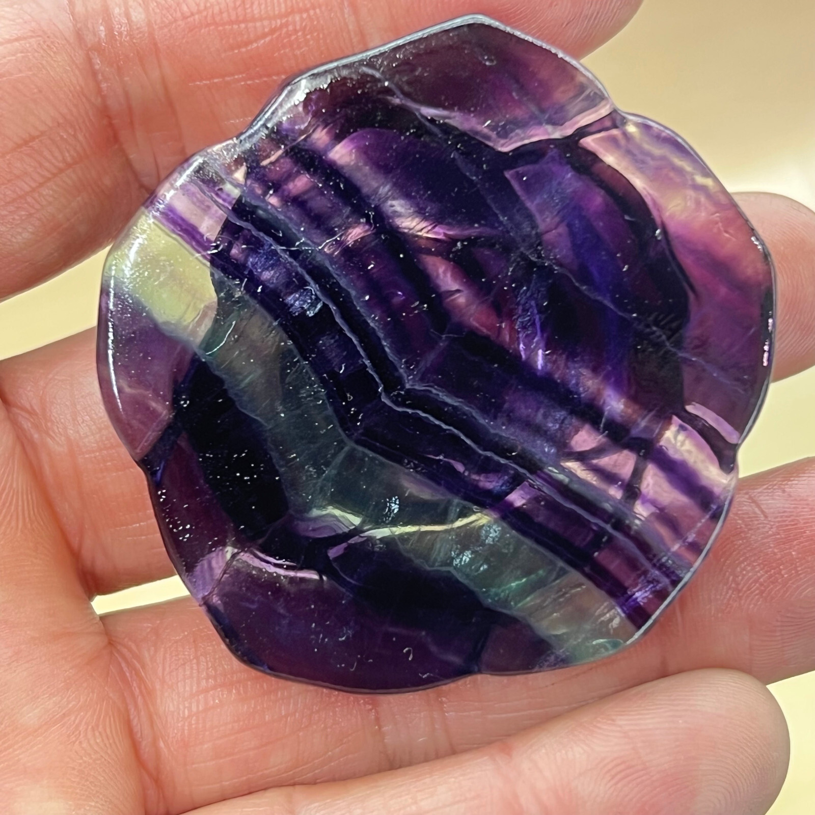 2″+Natural Colorful fluor Quartz Hand Carved flower skull Crystal Healing 1pc
