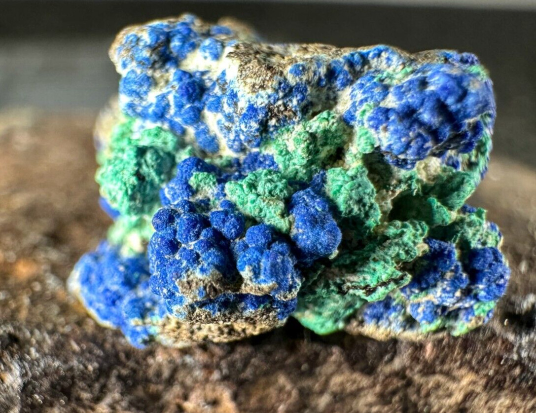 ➤8 PC LOT – Malachite-Azurite-Barite-Hematite-No ID Rutile?- GRAPHIC MINE NM➤882