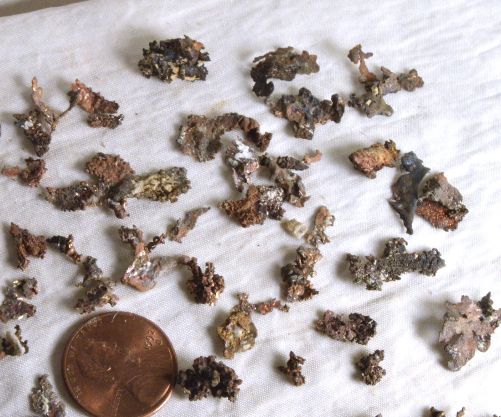 #3934 Copper – ?Ray Mine, Arizona [5 pieces] about 1/8″ to 1/4″ average