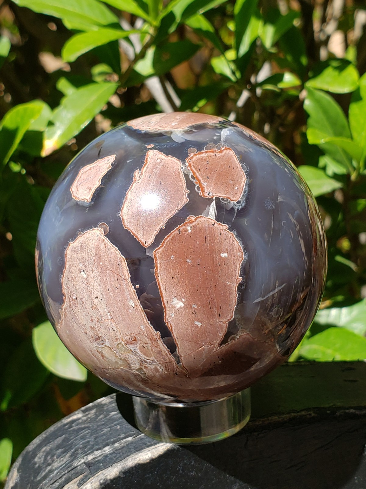 2.85″ Football Agate Volcanic Sphere Ball Orb Stunning Green UV, 526g or 1.2 lbs