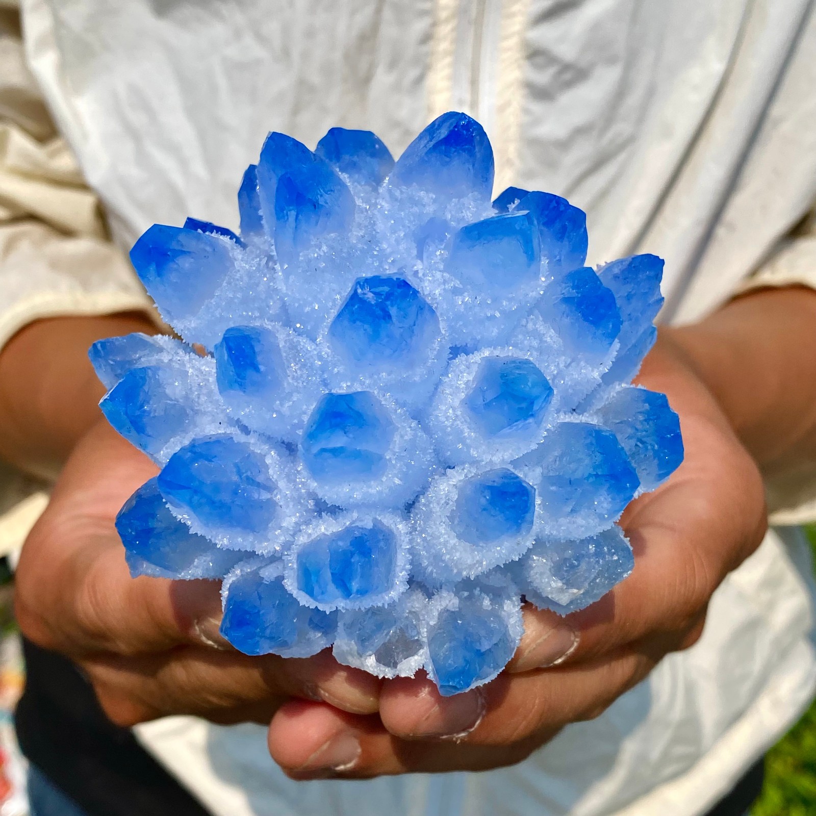 454G Newly discovered blue crystal cluster flower shaped mineral specimen