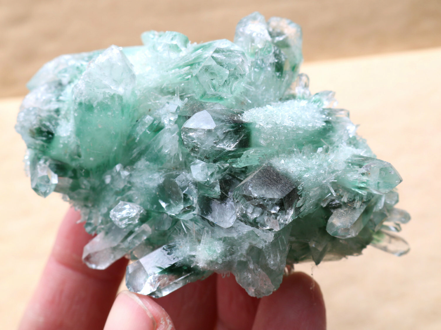 183g New discovery green ghost crystal clusters of mineral samples