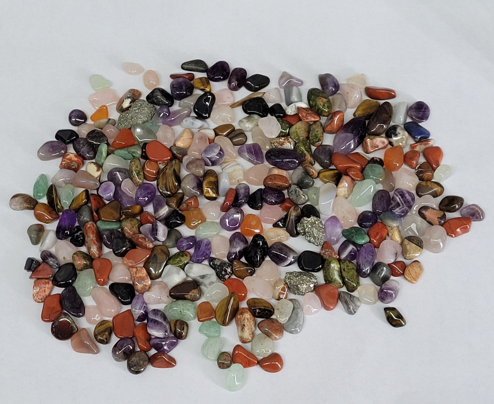 8oz Mixed Crystals in Vintage Chemist Apothecary TCW Glass Jar Small Tumbles EUC