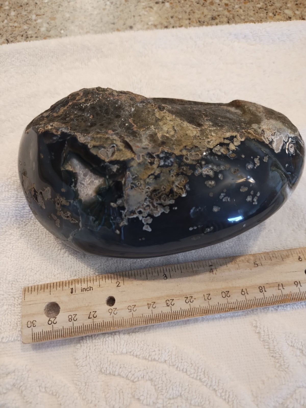 Amethyst Display Piece Uruguay 2.8 Pounds, 1293 Grams, Polished, 6in X 4in X 3in
