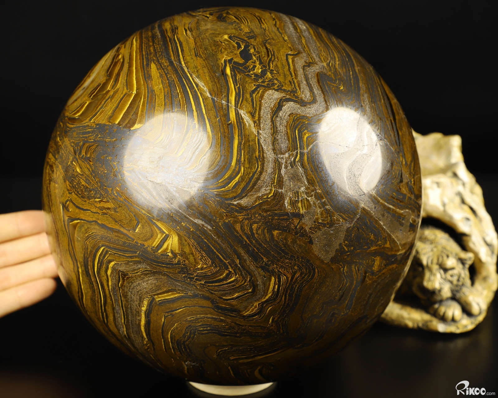 7.1″ Tiger Iron Eye Hand Carved Crystal Ball/Sphere, Crystal Healing