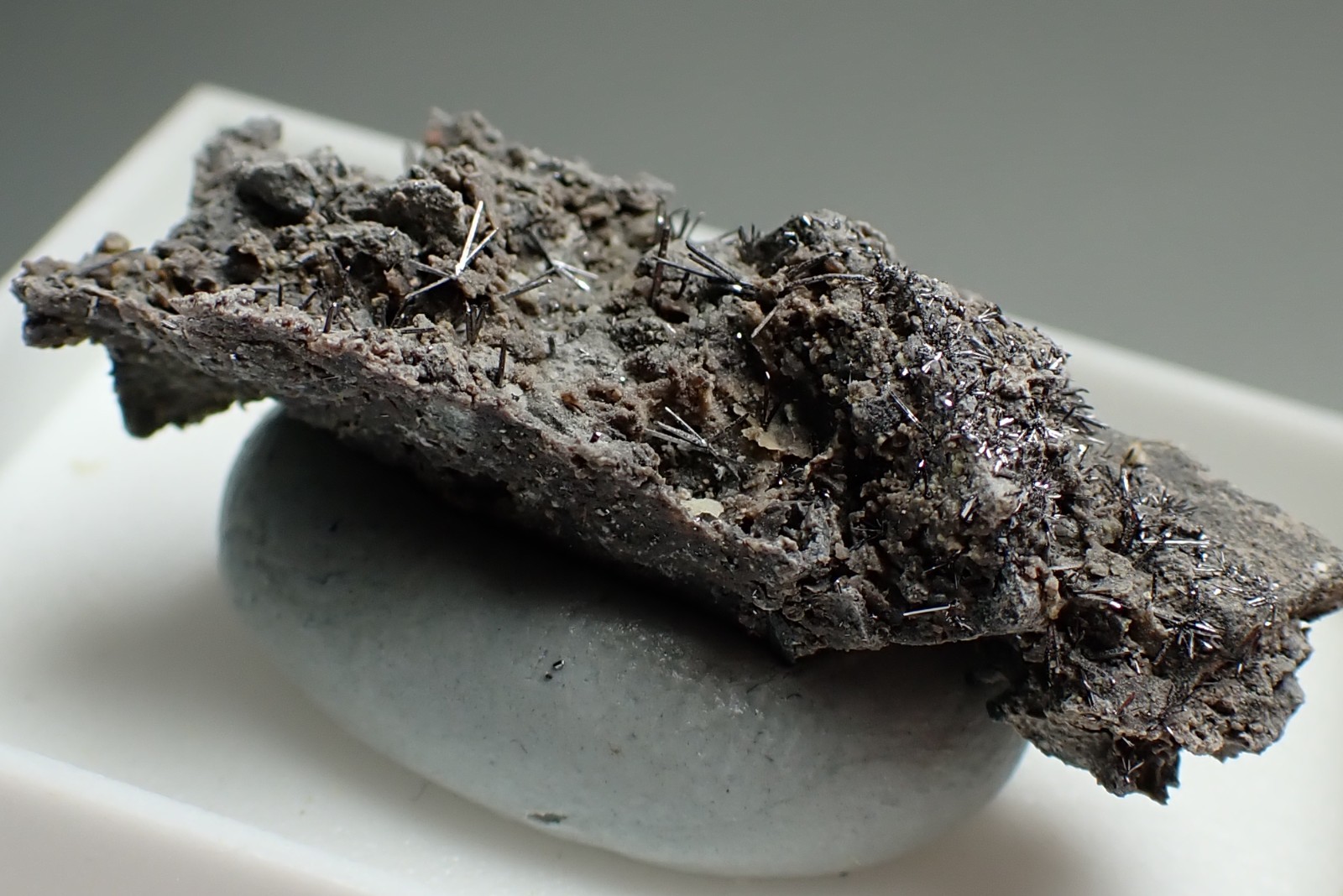 SELENIUM * CRYSTALS ON MATRIX * VERY RARE !!! Radvanice, CZECH REPUBLIC