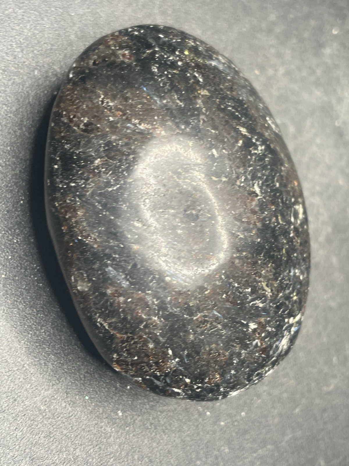 Arfvedsonite Palmstone 100g