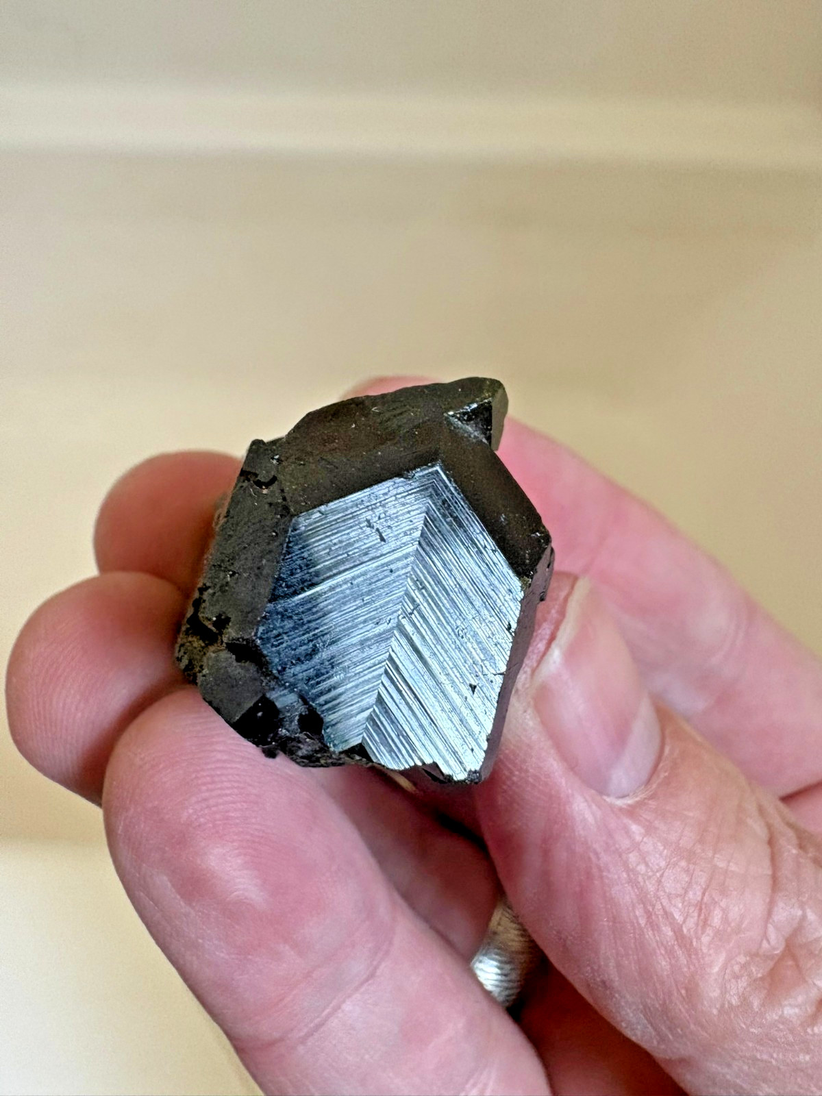 Epidote, twinned xtl, Prince of Wales island, Alaska, USA, ex Doug Toland