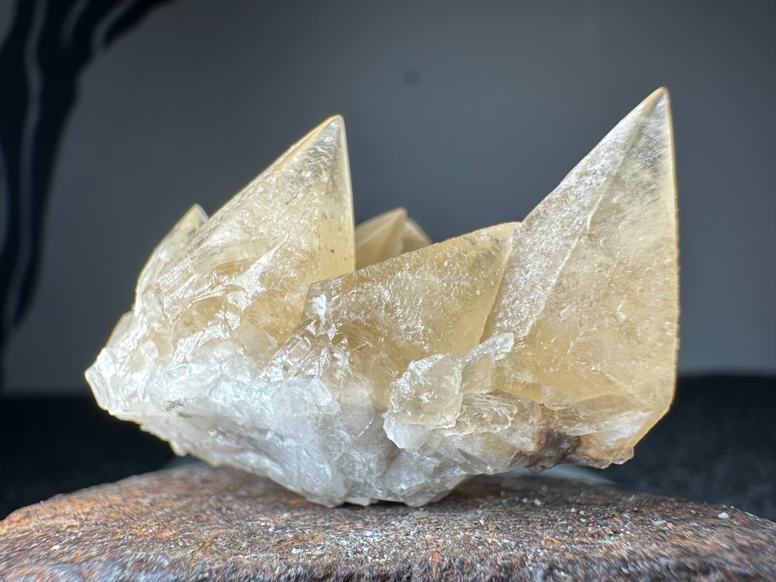 ➤ 1-1/2″ CALCITE CRYSTAL CLUSTER SPECIMEN – Pugh Quarry Ohio VIDEO➤893