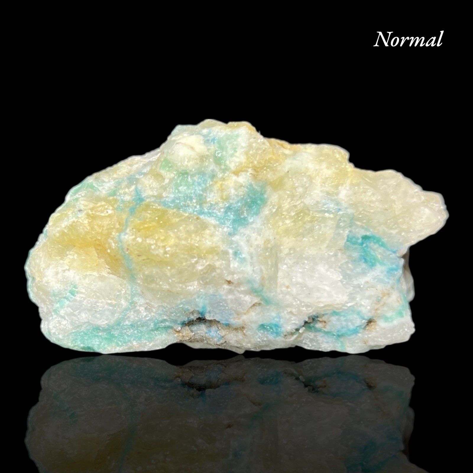Afghanite, Lazurite, Marialite, Scapolite, Calcite, Fluorapatite, Phlogopite,