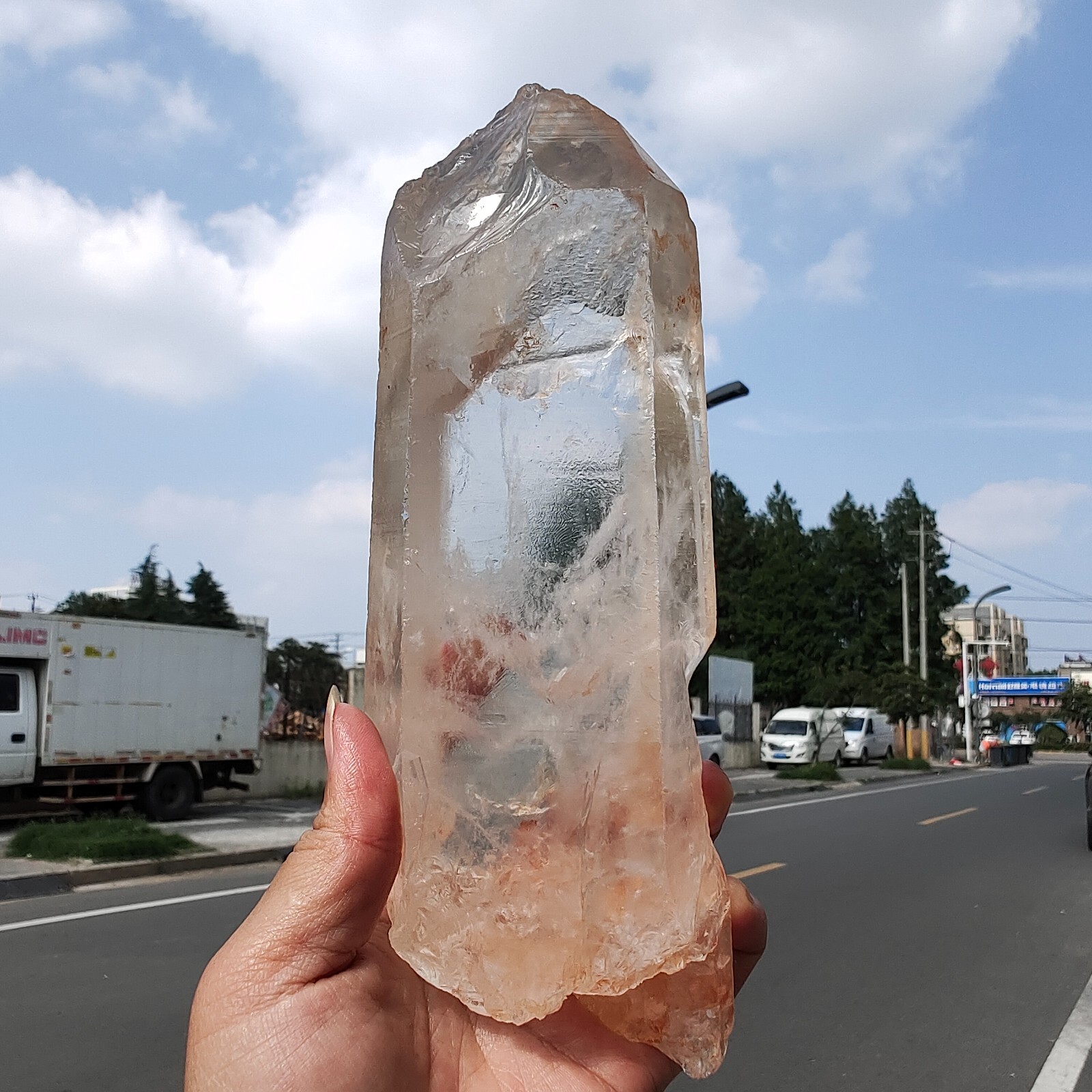 2.71LB Bright LEMURIAN Healer Quartz Crystal RECORD KEEPER Dazzling X889