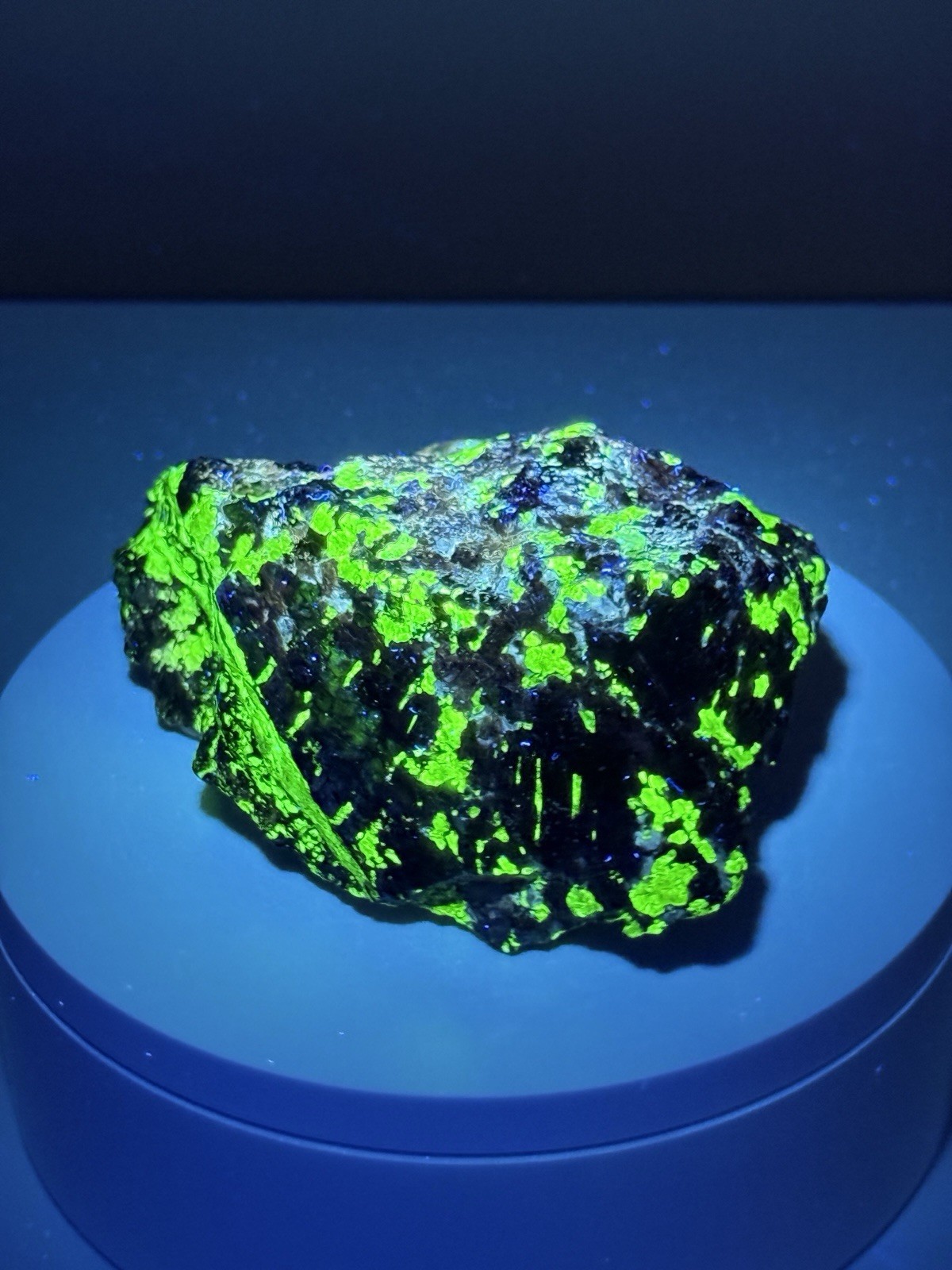 LUMINOUS Hardystonite, Willemite, & Franklinite Fluorescent Mineral Specimen