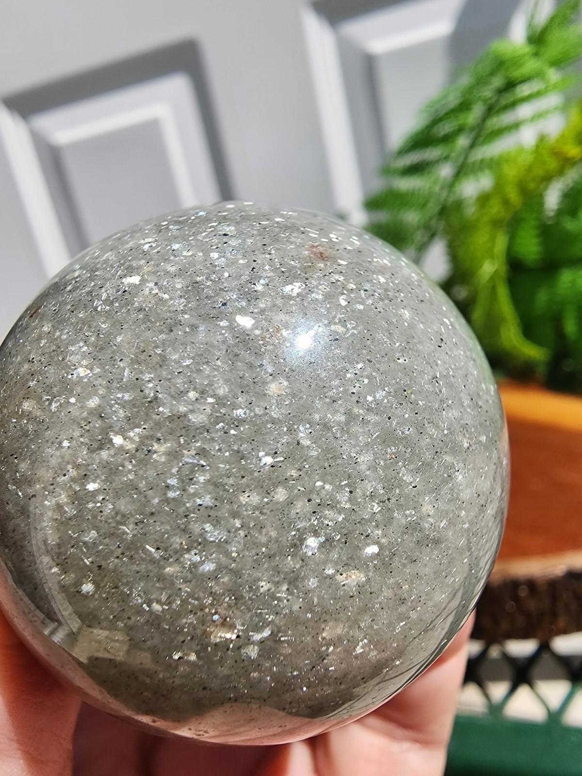 Sage Adventurine Sphere 48 mm 140 grams, 5oz 1-1/2″ in diameter